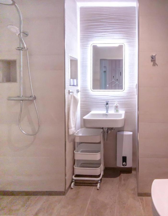 Moselliebe Apartment เซลล์อันแดร์โมเซล ภายนอก รูปภาพ